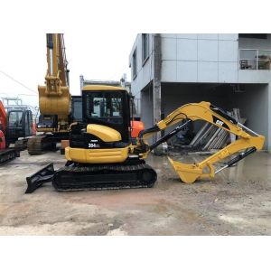 Made in Japan Used CAT 304 Mini Excavator in Shanghai and Original Hydraulic