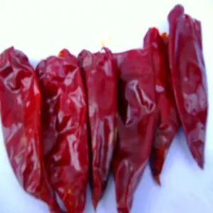 Quality Sichuan Origin Dried Chilli Pepper With Stem 4-7cm for sale