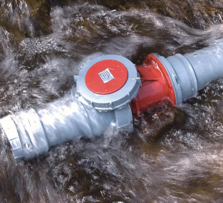 CEE IP67 Industrial Plug 125A 415v Mobile Plug 5pin Industrial Plug Socket Connector Outdoor Waterproof Connector