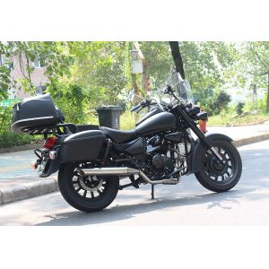 High Powered Kick Start 200cc Chopper Motorcycle with Counterbalance engine