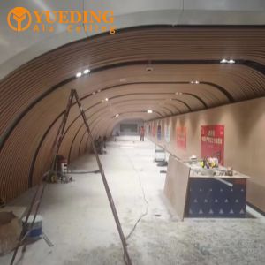 Curved Aluminum Strip Ceiling Lightweight Round / Square Tube