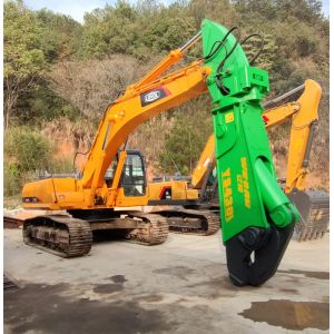 Excavator Eagle Shear For Efficient Scrap Handling