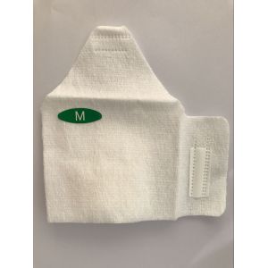 China Non - Irritating Newborn Baby Hats Phototherapy Protection Temperature Keeping on sale