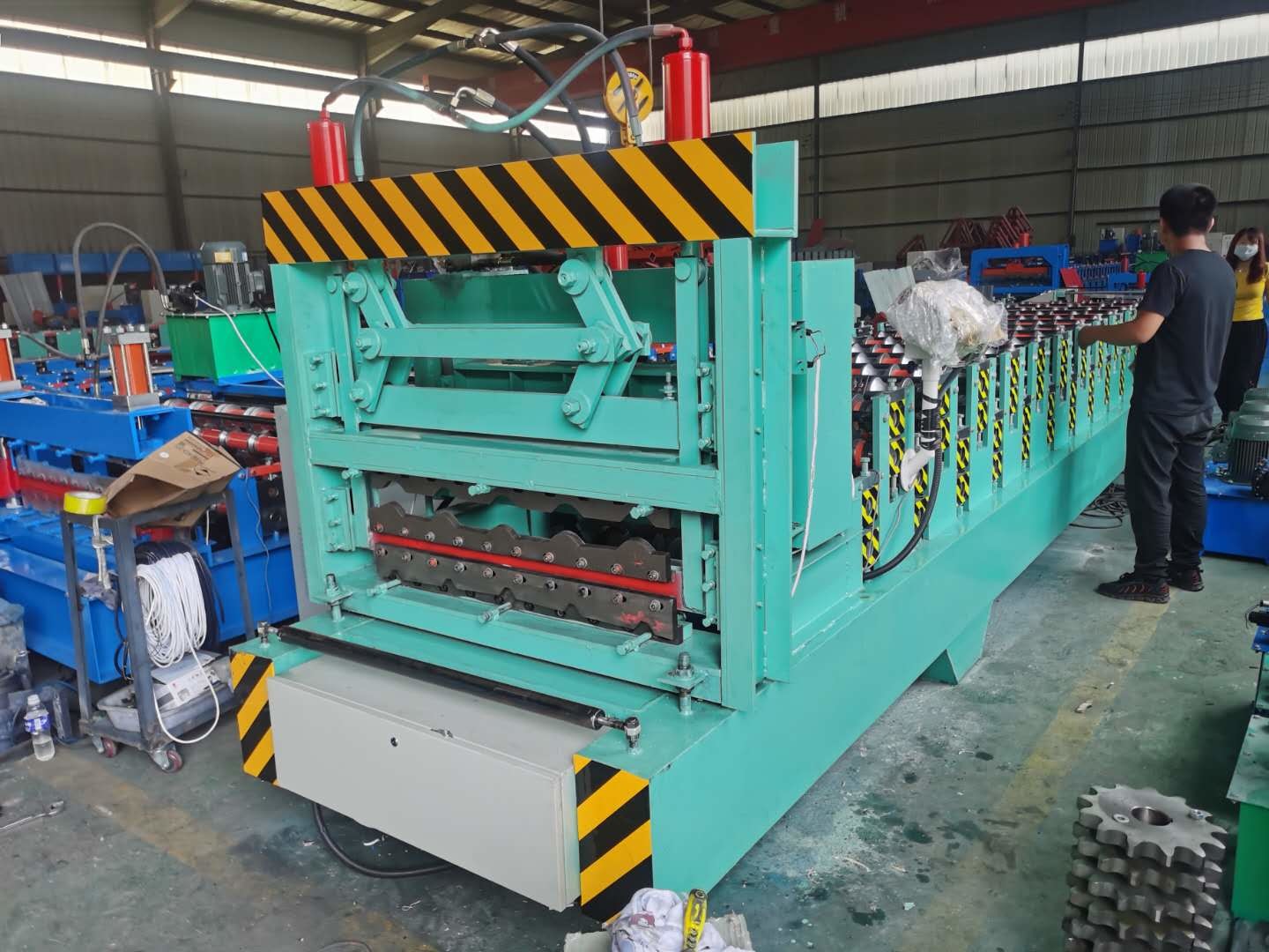 Quality PPGI Roof Tile And IBR Sheet Roll Forming Machine for sale