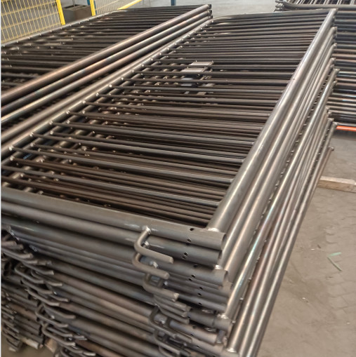 Buy 1.1*2.1m 1.1*2.5m Pedestrian Control Barriers Fence Panels OEM ODM at wholesale prices