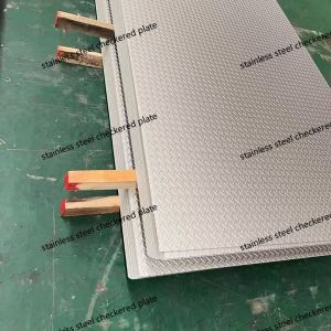 Stainless Steel Checkered Plate 304 316L Anti-Slip 3mm-8mm