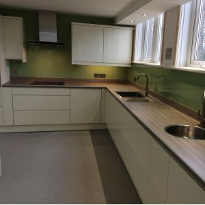 Modern Lacquer Home High Gloss Kitchen Cabinet With Smooth Surface