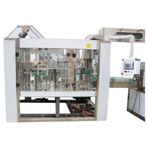 0-2L PET Bottle Juice Filling Machine 4000BPH Hydraulic Cylinder