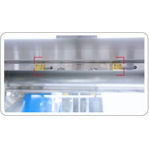 LP-D70 Automatic Barrel Bottle Unscrambler Machine 1-5L 3000BPH