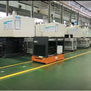 AGV Robot Q3-600C Payload 600kg With CNGBS Cobot Robot Arm For Automation