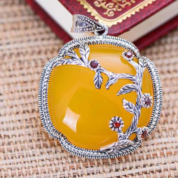 Yellow Chalcedony Charm 925 Silver Vintage Women Pendant Necklace (XH052043)