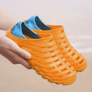 Breathable Garden Clog Slippers Massage Particles Inside Long Life Span