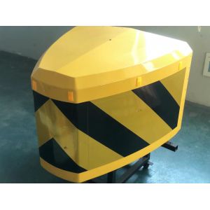 Tested Expressway Highway Crash Attenuator With Anti Collision Pads