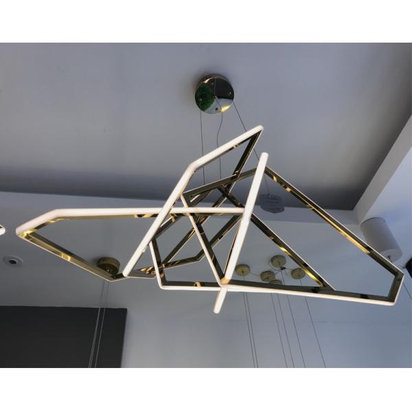 12E5ACB5F28B5404C5D223F53B9C9367