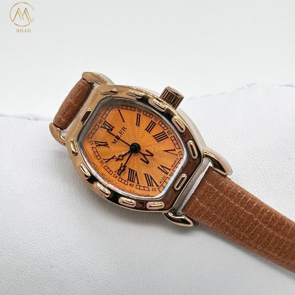 Buy Fashion White Dial Ladies Quartz Wrist Watch With Leather Band And Luminous Hands at wholesale prices