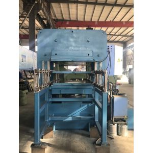 2000 KG Rubber Hydraulic Vulcanizing Press Hot Press Machine