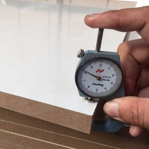 680-830KG/M3 Density Wood Fiber 16mm 19mm White Texture Melamine Mdf for Kitchen