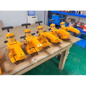 AA4C Pneumatic Tire Bead Breaker Machines AA-BB5200