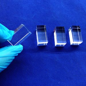 Manufacturer Custom High Light Transmittance Optical Quartz Prism Quartz Column