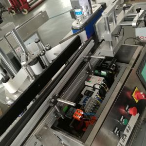 YM400 Benchtop Automatic Round Bottle Labeling Machine For Jam