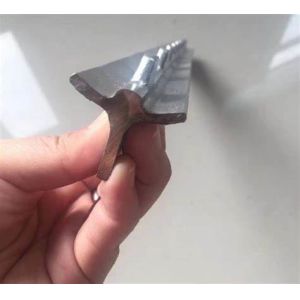 China Heavy Duty 9 Steel Fence T Post 8″ Stabilizer Plate 1.25lbs Per Foot on sale