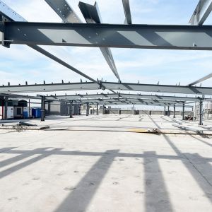 Source Prefabricated Warehouse Steel Structure Building with Cutting Service and