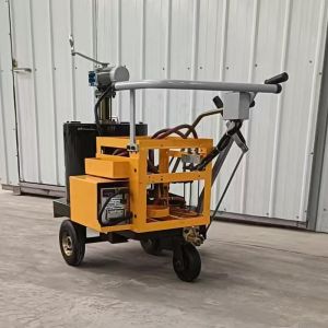 China Thermoplastic Seak Machine For Road Pothole And Crack Repairing on sale