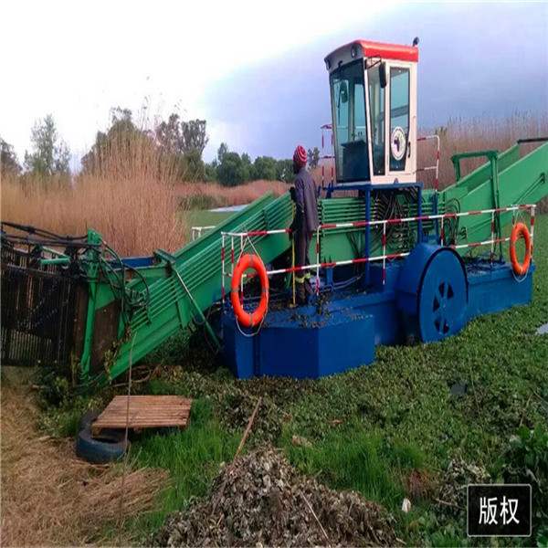 Buy 0.6m Water Weed Harvester Boat Aquatic Weed Cutting Machine at wholesale prices