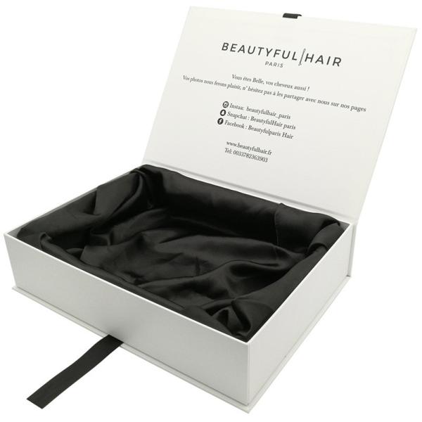 White Rigid Cosmetic Packaging Box Small Eco Friendly With Ribbon
