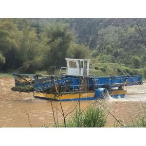 80kw Power Of Eco Harvester Are Used To Collect And Clean River Water Plants