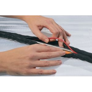 PP PET Polyester Self Closing Cable Wrap Abrasion Retardant