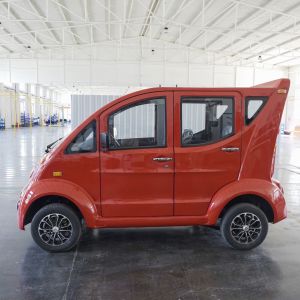 3-4 Passenger EV Golf Vehicle With Customizable Logo