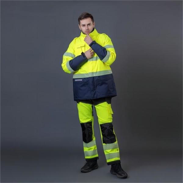 220 To 260gsm High Visibility Safety Work Uniforms Waterproof For Industry Workers