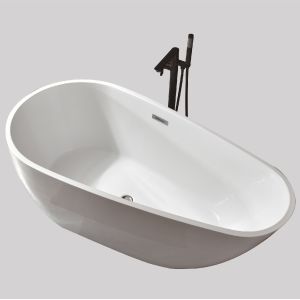 Deep Soaking Oval Acrylic Free Standing Bathtubs Solid Glossy Freestanding