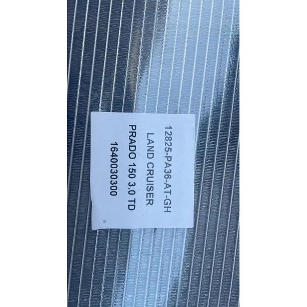 Land Cruiser 150 Automatic AT Cooling Radiator 16400-30300 For Toyota Prado 3.0 TDI