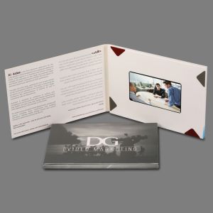 Custom 256MB To 8GB Lcd Invitation Card , 2.4 Inch Video Greeting Card