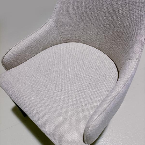 Modern Ash Wood Dining Table And Chairs , Solid Wood Dining Chair Leather