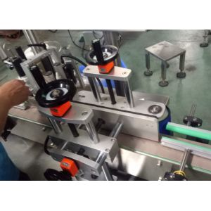 High Efficiency Sticker Labelling Machine Flat Labeling No Wrinkles