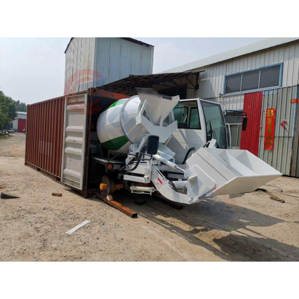 1.5 CBM Self Loading Concrete Mixer Multifunctional Machinery CE Certificate