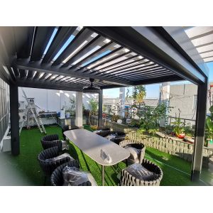 China 3 X 4 Motorized Retractable Aluminium Pergola Bioclimatic With Zip Screen Fan Light on sale