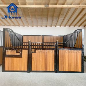Sturdy Horse Stall Stable With Powder Coated Surface Treatments