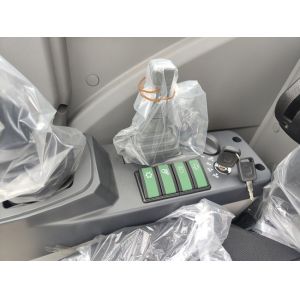 Micro Mini Excavator ZG065S Ergonomic Design With Spacious Driving Space