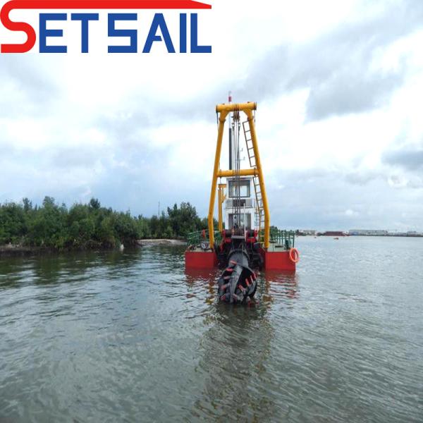Cutter Teeth Quantity Sand and Gravel Dredger with 1000mm-5000mm Cutter Head Diameter