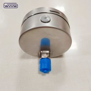 Industrial-Grade and Accurate Gauge Filled with Liquid Pressure Accuracy ±1.6%