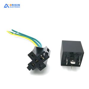 Waterproof Car Mini GPS Tracking Devices Power Saving With Precise Tracking And