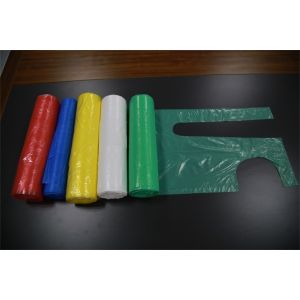 Polythene Disposable Plastic Aprons Individually Folded for Restaurant /