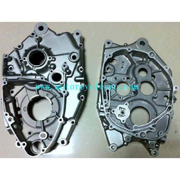 Buy Silvery White Crankcase LH RH Motorcycle Engine Parts GXT200 Motocross GS200 Engine at wholesale prices