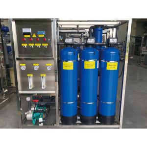 China RO Containerized Drinking Water Treatment Purification Machine Plant Purification System on sale