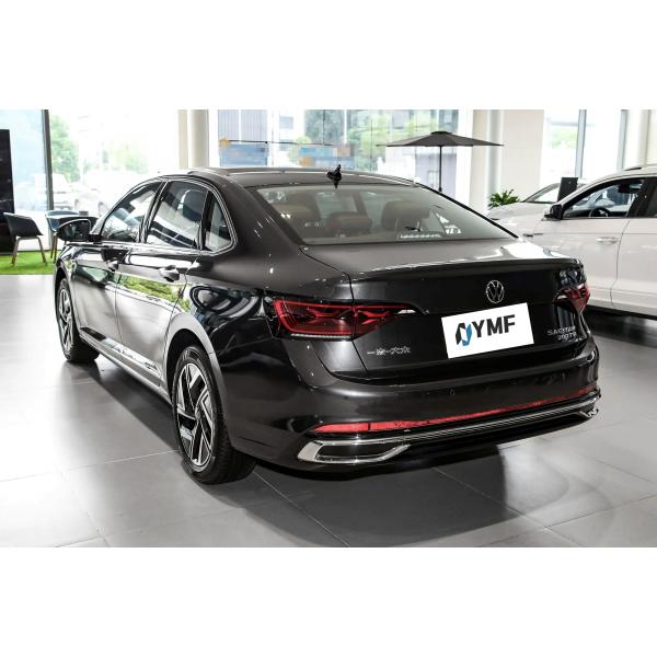 VW Sagitar 300TSI DSG Excellence Edition Gasoline Compact Vehicle 5-Seats Sleek Design