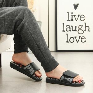 Comfortable Acupressure Massage Slippers , Foot Massage Slippers Magic Paste